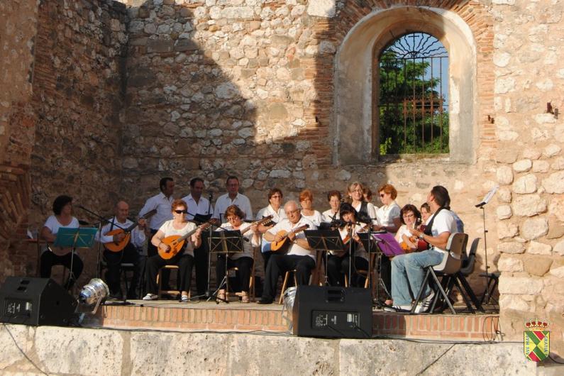 Rondalla Hita en Musik-Hita (Copiar)